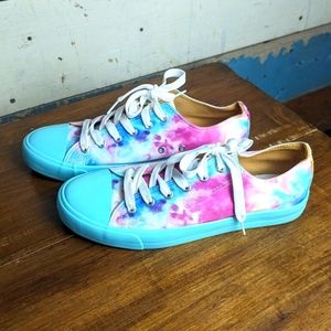 Women's Size 10 Teal Blue Tie Die Lace Up Sneakers